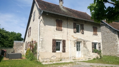 Maison 5 min Saint Genix Sur Guiers 7 pieces