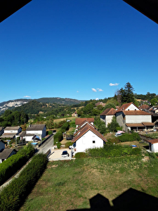 MAGNIFIQUE appartement ST GENIX SUR GUIERS - T2