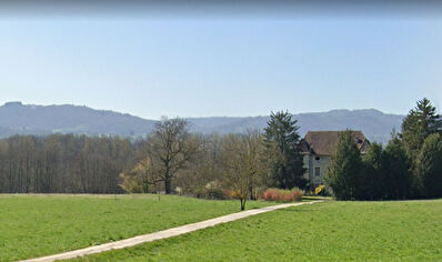 Opportunite a saisir. Magnifique duplex T4 rez-de-jardin, au calme !