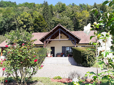 SOUS COMPROMIS Villa Lac d'Aiguebelette