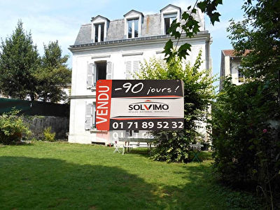 Maison Le Pre Saint Gervais 6 pieces 152 m2