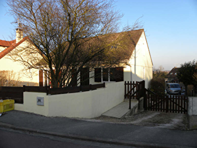 MAISON LONGPONT SUR ORGE - 9 pieces - 132 m2