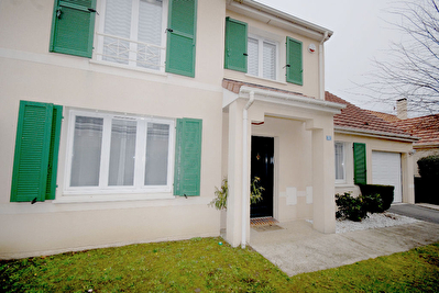 Maison Longpont Sur Orge 7 pieces 140 m2