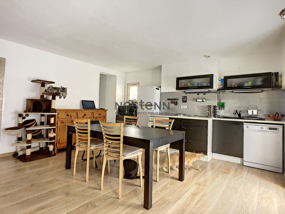 Appartement Leuville-Sur-Orge - 4 pieces 66 m2 - Centre Ville - Proches commodites