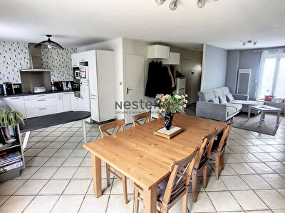 Maison individuelle Boissy-le-Cutte, terrain 375 m2, 105 m2, 3 chambres, bureau, grande piece de vie.
