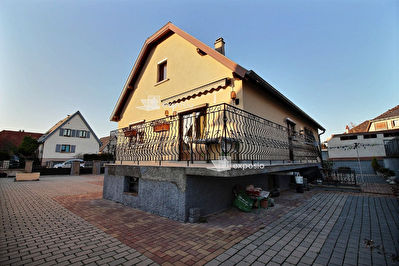 Maison Lingolsheim 6 pieces QUARTIER PISCINE