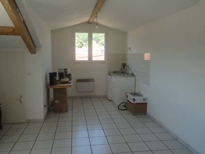 STUDIO LA VOULTE SUR RHONE - 2 pieces - 40 m2