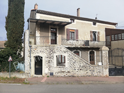 Maison Chomerac 6 pieces 147 m2 + appartement en rdc