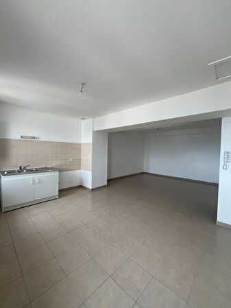 Haut livron appartement avec 2 chambres