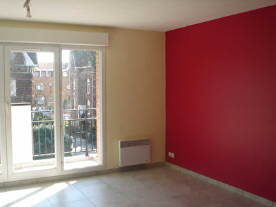 APPARTEMENT F3 LAMBERSART - 4 pieces - 90 m2