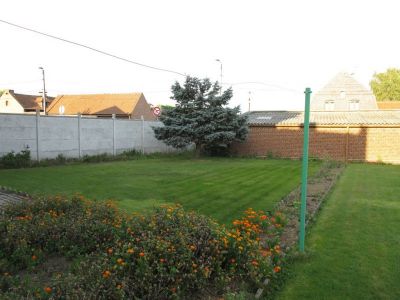 Terrain Lomme 346 m2 + hangar 40 m2