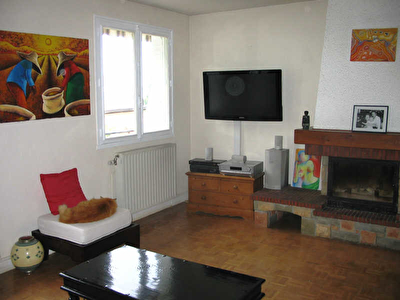 MAISON STE FOY LES LYON - 6 pieces - 130 m2