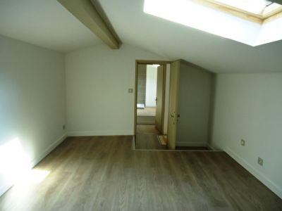 Craponne - 3 pieces - 54 m2