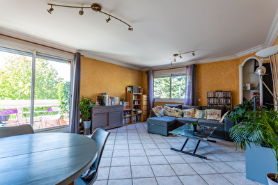 Appartement Sainte Foy Les Lyon 3 pieces 79 m2