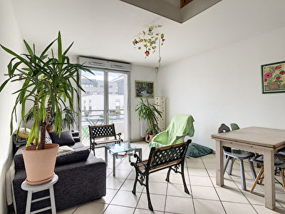 Superbe Duplex traversant dans residence moderne a Jean Jaures