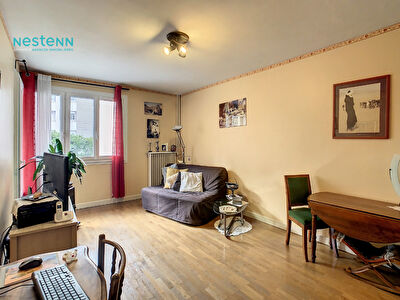 Appartement avec balcon au point du jour