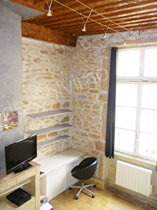 Lyon 2 Ainay - T2 cachet de l'ancien - renove 44m2