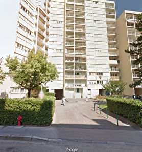 Place(s) de parking en sous sol - 6 rue de l'espoir - VILLEURBANNE PROCHE DOUA