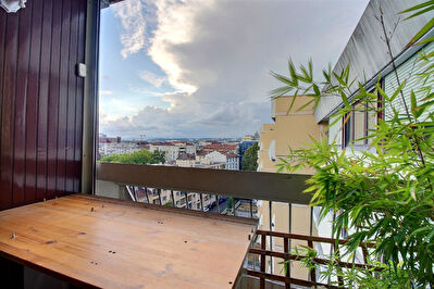 Appartement Lyon 4 pieces 82 m2 Ferrandiere -LYON 3