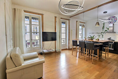 Grand Appartement 2 pieces BROTTEAUX - 69006 LYON
