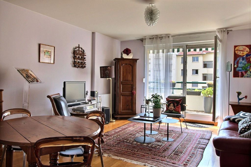 photos n°1 Appartement Lyon 3 pièce(s) 69m²