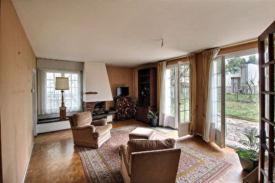 Maison Massy 6 pieces 107 m2 + sous-sol
