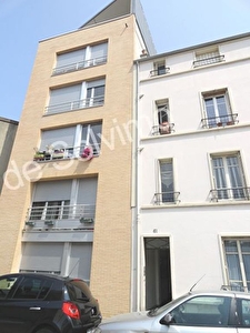 2 PIECES 43m2 PARKING BAS MONTREUIL CROIX DE CHAVAUX