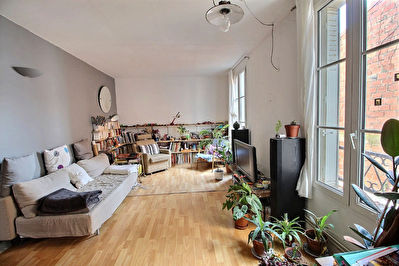 VINCENNES, 5MIN DU METRO LIGNE 1 ET RER A, APPARTEMENT 2 PIECES AVEC CAVE