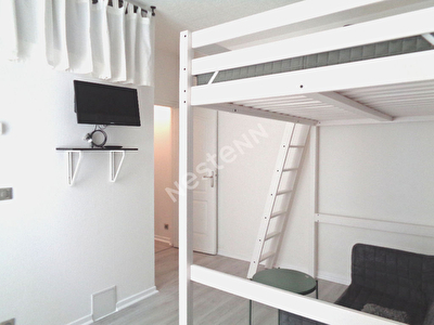 A louer appartement F1 Meuble - Croix de Chavaux