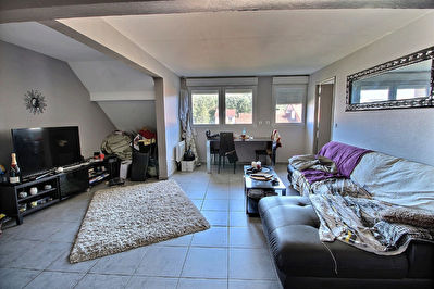 MONTREUIL, RUE PAVILLONNAIRE, 2 PIECES VENDU LOUE, FIN DE BAIL DECEMBRE 2021.