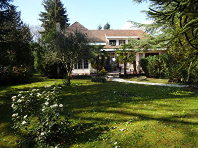 Maison - 7 pieces - Saint Fargeau Ponthierry