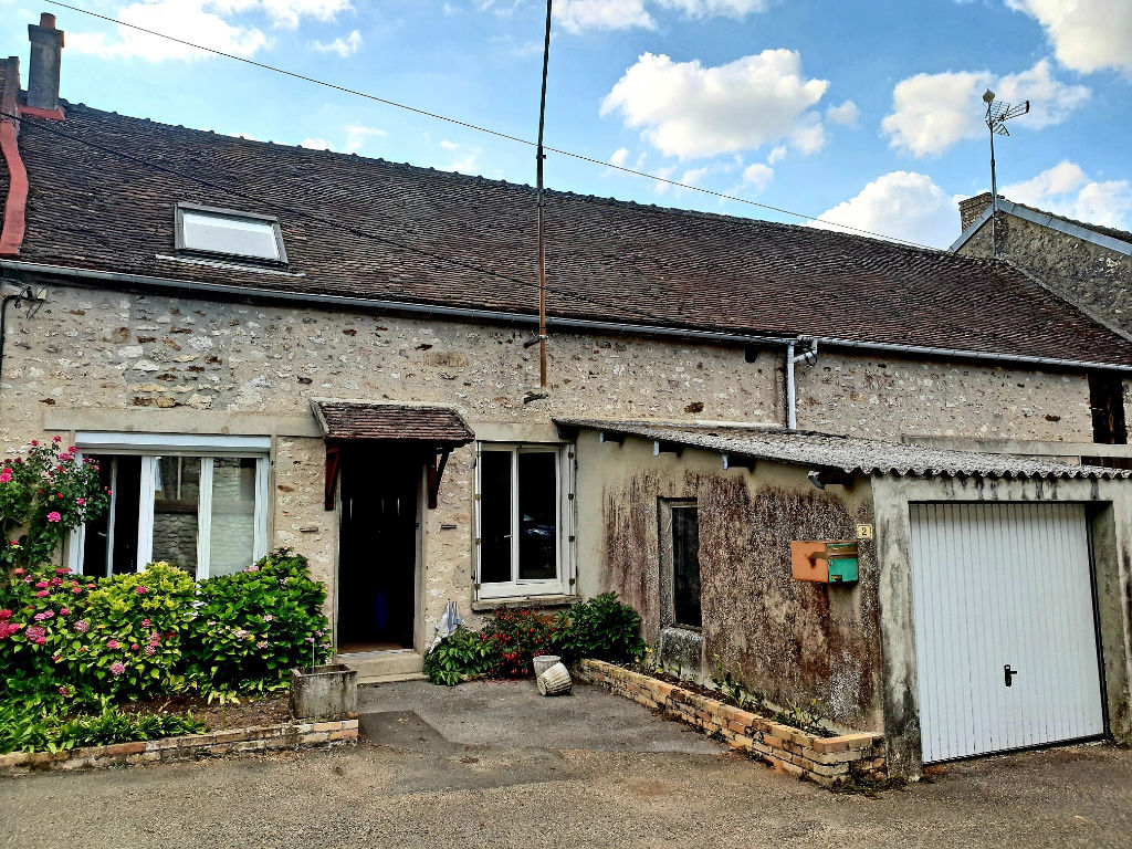 photos n°1 Maison Provins à 7km 4 pièces et jardin
