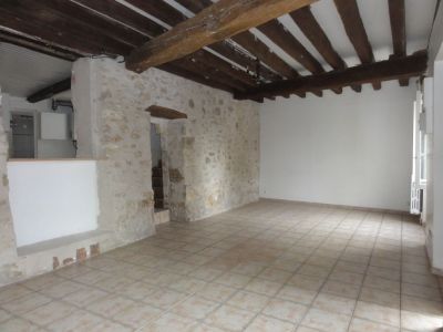 Maison 2P avec cour dans Provins