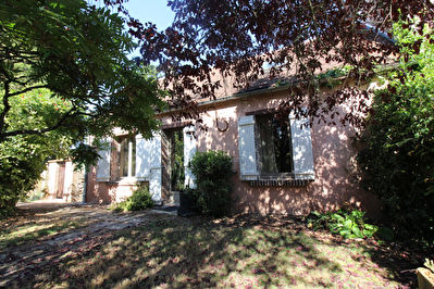 Maison Provins Nord/N4 5 pieces 101 m2