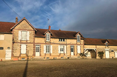 Maison Provins PROCHE