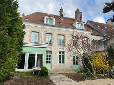 Maison Provins 10 pieces