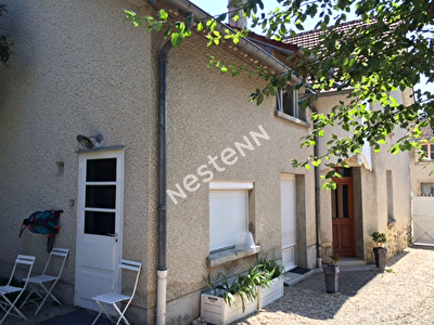 JOLIE MAISON DE VILLAGE a 5 min de TINQUEUX