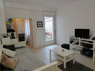STUDIO RDC - SECTEUR CLAIRMARAIS / ROOSEVELT