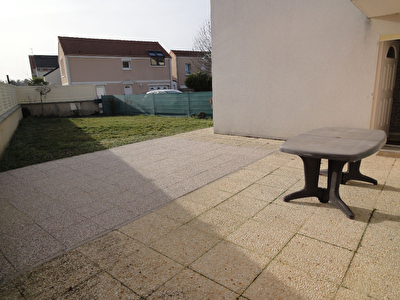 MAISON T5 AVEC GARAGE - CORMONTREUIL