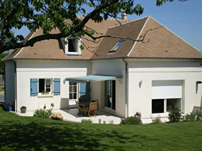 PAVILLON - 6 pieces - 140 m2