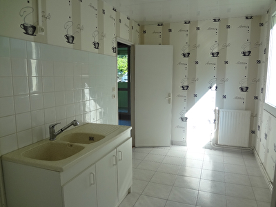 THOUROTTE APPARTEMENT TYPE 4