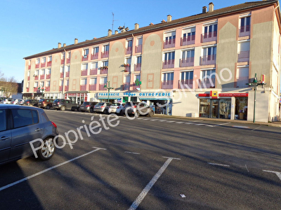 THOUROTTE CENTRE