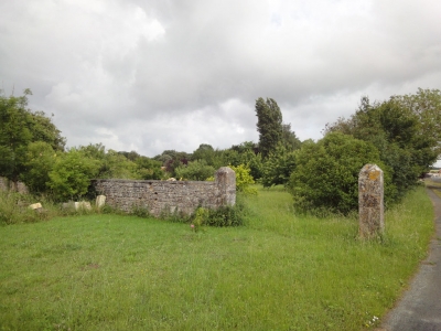 Terrain a batir constructible - Trizay 1300 m2 hors lotissement