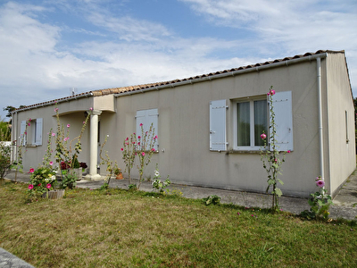 2 MIN ROCHEFORT : SOUBISE : PLAIN-PIED 100 M2, 4 CHAMBRES , GARAGE ET TERRAIN DE 750 M2