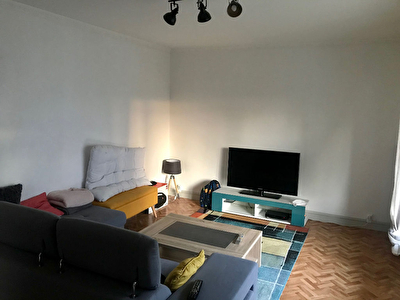 A LOUER APT 3 chambres + garage + balcon