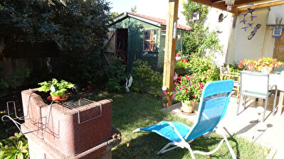 7 MIN Nord ROCHEFORT : Muron : Maison plain pied recente 2 chambres et jardinet