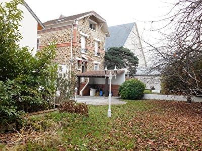 Maison Le Perreux Sur Marne 4 pieces 100 m2