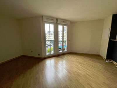 Appartement Rosny Sous Bois 1 piece 28.74 m2