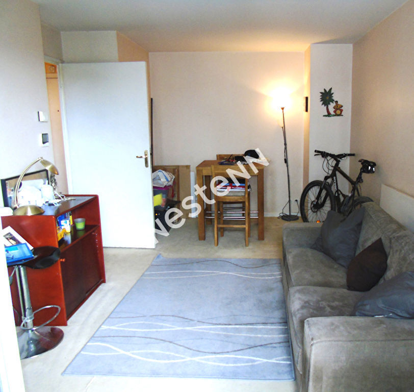 photos n°1 Appartement Rosny Sous Bois 2 pièce(s) 41.90 m2
