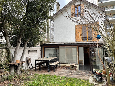 Maison Rosny Sous Bois 6 pieces 109 m2